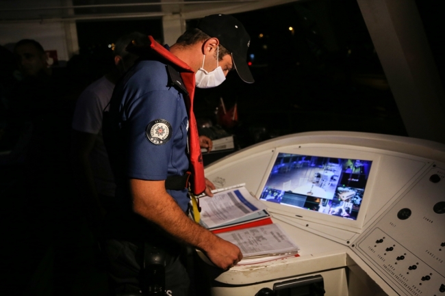 İstanbul Boğazı'nda COVID-19 denetimi